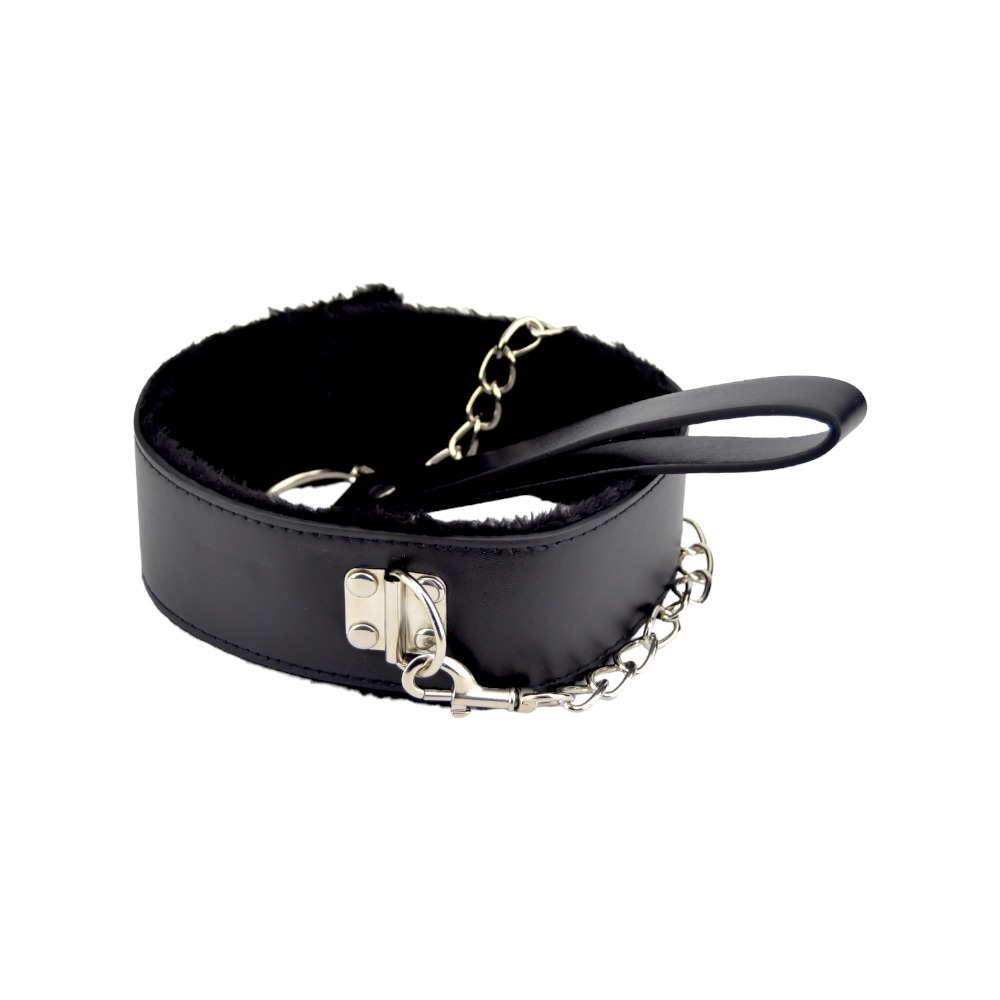 Bound to Please Furry Collar with Leash Black 3 Bound to Please Furry Collar with Leash Black - Image 3